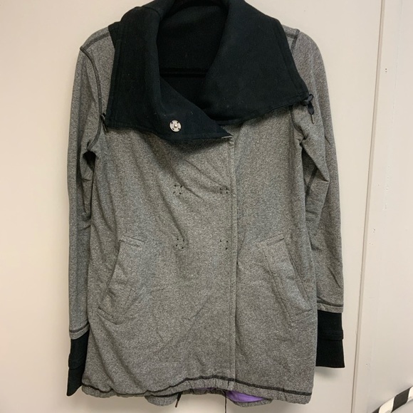 Lululemon wrap - Picture 2 of 2